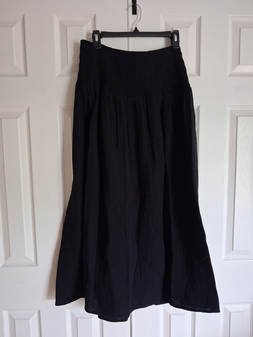 Old Navy Black A-Line Maxi Skirt with Smocked Waist